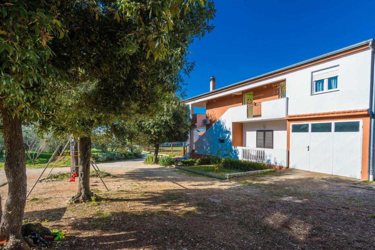 Apartman Ines Бибинье Экстерьер фото